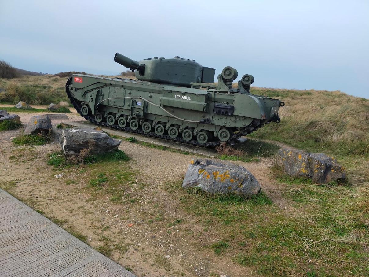 Le 501 F2 De Plain-Pied Avec Terrasse Lejlighed Courseulles-sur-Mer Eksteriør billede